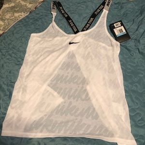 Nike dryfit black and white tank never worn nwt